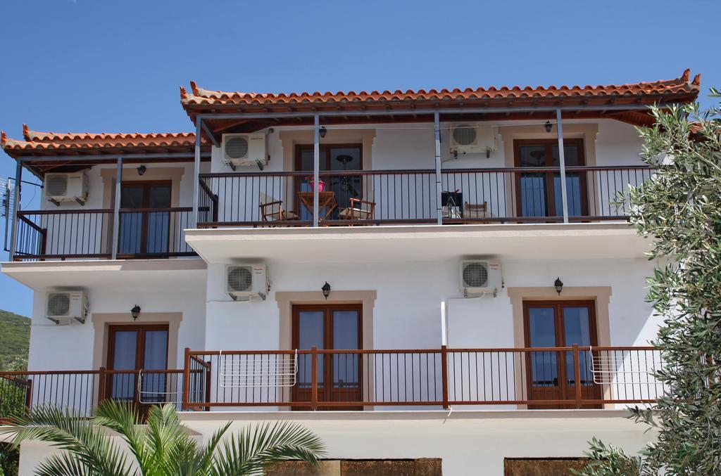 Giasemi Apartments Città di Skopelos Esterno foto