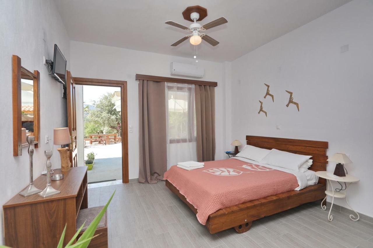 Giasemi Apartments Città di Skopelos Esterno foto
