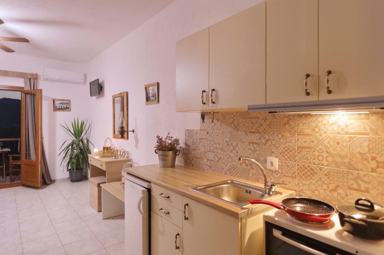 Giasemi Apartments Città di Skopelos Esterno foto